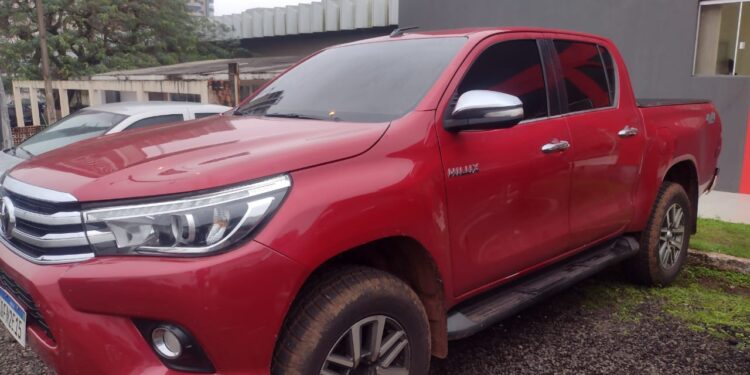 Três carros furtados são recuperados pela PM em Foz do Iguaçu