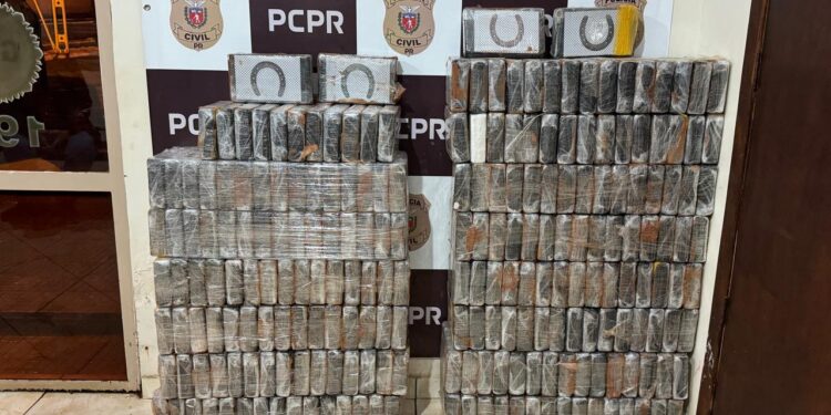 Foragido da Justiça de Santa Catarina é preso em Foz do Iguaçu com 244 kg de cocaína
