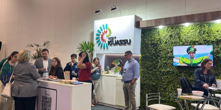 Visit Iguassu amplia estratégia de captação de eventos e participa pela primeira vez de Congresso promovido pela Associação Médica Brasileira
