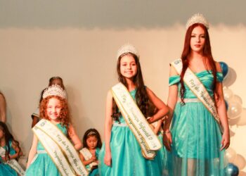 Conheça as misses 2024 que vão representar Foz do Iguaçu nos concursos até 15 anos