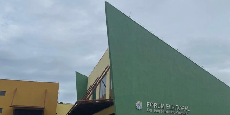 Eleições 2024: moradores de Foz devem conferir se teve mudança no número da seção onde votam