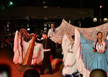 Apresentações do Marco das 3 Fronteiras ganham mais uma atração: o som da harpa paraguaia