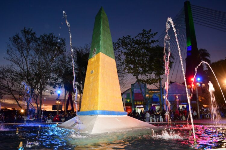 Festa no Marco das 3 Fronteiras: neste sábado, 20 de julho, o atrativo completa 121 anos