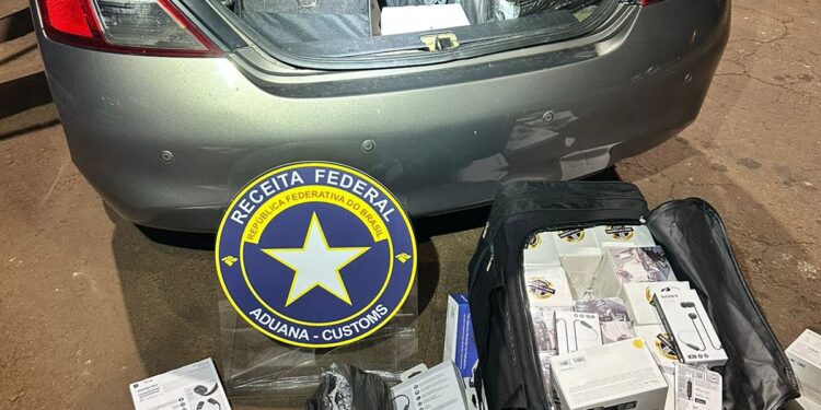 Mulher é presa com R$ 230 mil em mercadorias do Paraguai