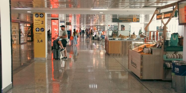Aeroporto de Foz tem novidades para embarques internacionais
