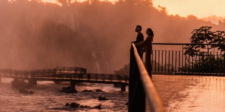 Turismo: passeios exclusivos do Parque Nacional do Iguaçu terão novos horários a partir de setembro