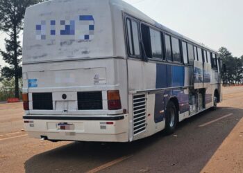Três ônibus com mercadorias do Paraguai, são apreendidos na BR-277