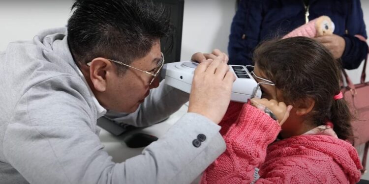 Olhar do futuro: Hospital de Olhos de Cascavel dá início a atendimentos de projeto social para crianças