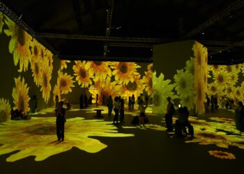 Exposição imersiva Van Gogh & Impressionistas chega a Foz do Iguaçu nesta sexta-feira, 30 de agosto