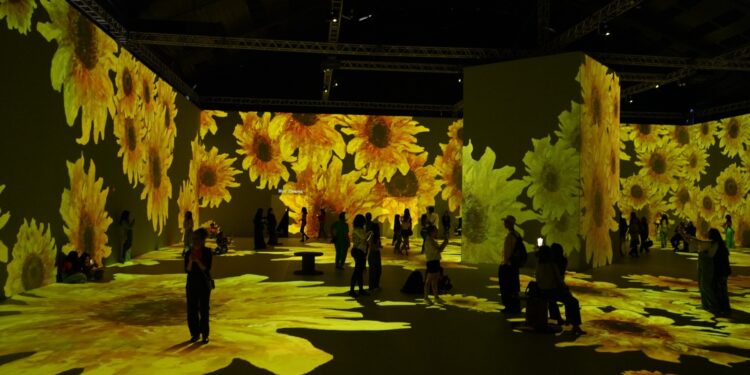 Exposição imersiva Van Gogh & Impressionistas chega a Foz do Iguaçu nesta sexta-feira, 30 de agosto