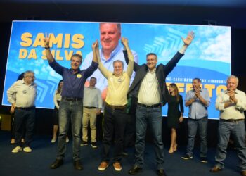 PSDB oficializa candidatura de Samis da Silva à prefeitura de Foz