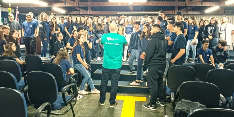 Banco de Sangue Virtual expande rede de doadores com apoio do Sicoob