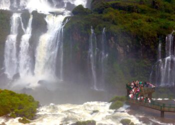Turismo: Parque Nacional do Iguaçu fecha o mês de agosto com  135 mil visitantes