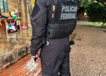 Operação da PF mira o tráfico de drogas e lavagem de dinheiro na região