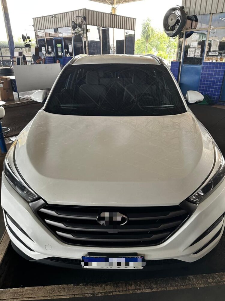 Receita Federal apreende 106 celulares avaliados em quase R$ 1 milhão