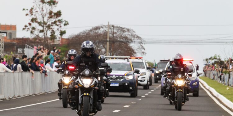 Atenção motoristas: trânsito entre Av. Pedro Basso e Av. José Maria de Brito será interditado para desfile