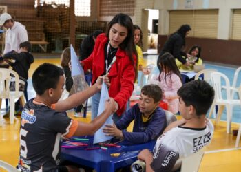 Crianças e Adolescentes de Foz criam e inovam com sustentabilidade em iniciativa do Itaipu Parquetec