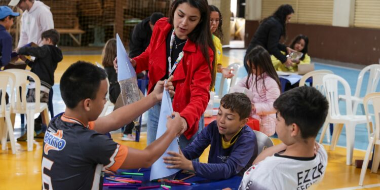 Crianças e Adolescentes de Foz criam e inovam com sustentabilidade em iniciativa do Itaipu Parquetec