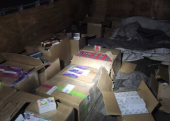 Operação da PF mira contrabando de cigarros eletrônicos em Foz