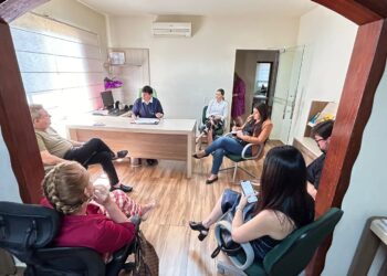 Rádio Cultura reúne representantes dos candidatos à Prefeitura de Foz e apresenta regras de debate