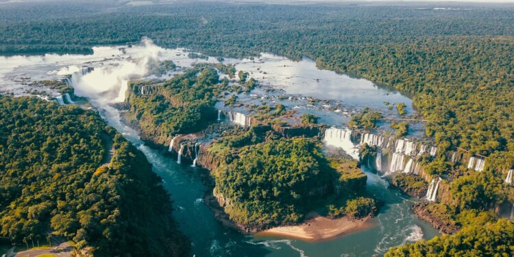 Parque Nacional do Iguaçu terá horário diferenciado de visitação no dia 22 de setembro, domingo