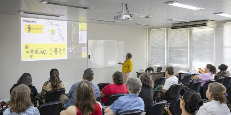 Iniciativa de Souvenir Inovador no Oeste do Paraná valoriza a sustentabilidade e a identidade local 