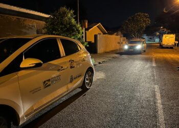 Mulher é morta com facada na frente das filhas menores em Foz do Iguaçu; marido é suspeito