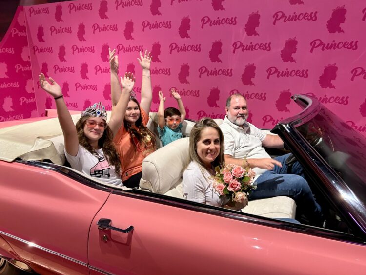 Wonder Park e Uopeccan se unem para celebrar o Outubro Rosa com campanha solidária