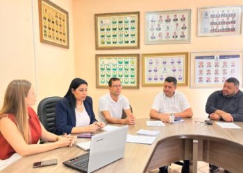 Orçamento para 2025 começa a tramitar na Câmara de Veredores em Foz