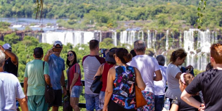 Parque Nacional do Iguaçu promoverá ação em prol do Outubro Rosa e Novembro Azul