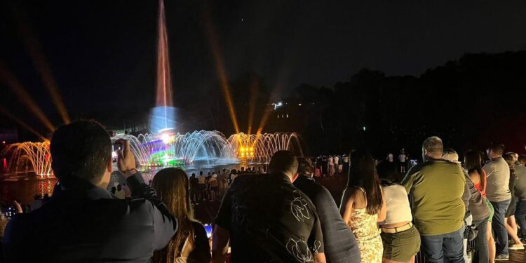 Dia das Crianças no Wonder Park Foz reúne famílias em clima de encanto e diversão