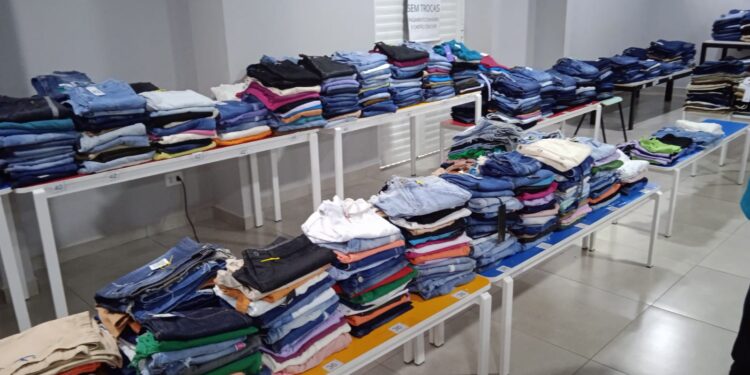 Vem aí o Outlet do Jeans na APAE de Foz do Iguaçu