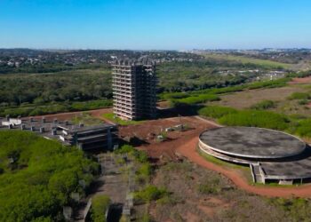 Audiência pública apresenta edital de licitação de obras da Unila