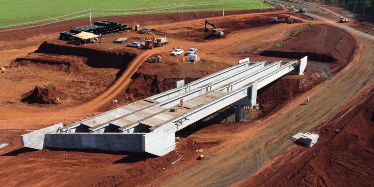 Boletim do DER aponta que a Perimetral Leste já atingiu 46,27% de execução