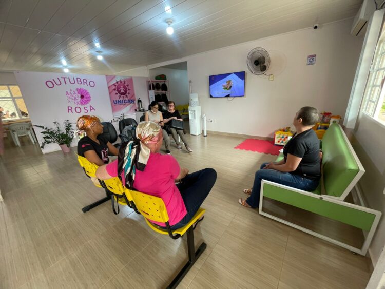 Wonder Park Foz vai homenagear pacientes da Unican em celebração ao Outubro Rosa