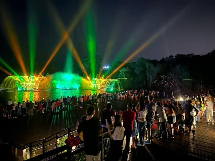 Wonder Park Foz vai homenagear pacientes da Unican em celebração ao Outubro Rosa