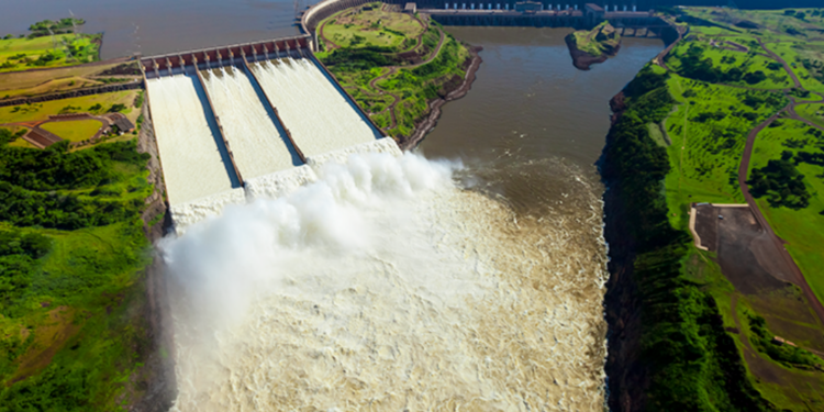 Consumidores receberão R$ 1,3 bilhão do bônus de comercialização da energia de Itaipu