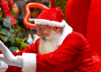 Catuaí Palladium abre as festividades de Natal com a chegada do Papai Noel