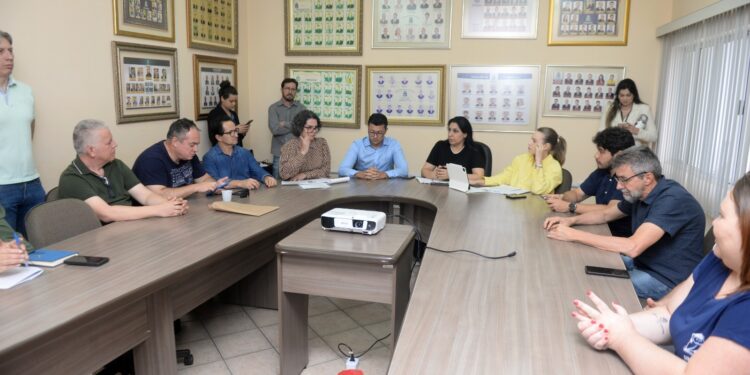 Prefeitura vai alterar projeto sobre débitos previdenciários