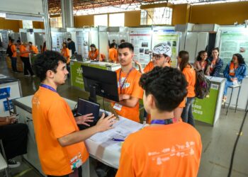 Estudantes de três países vão apresentar descobertas científicas na FIciências 2024