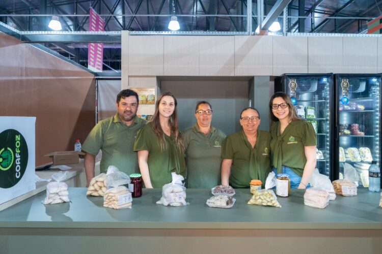 Com casa cheia, Mercado Público Barrageiro abriu as portas para a população nessa terça-feira (26)