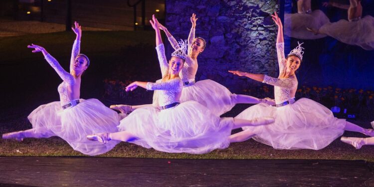 Espetáculo Quebra-Nozes abre programação de Natal em Foz neste sábado (30)