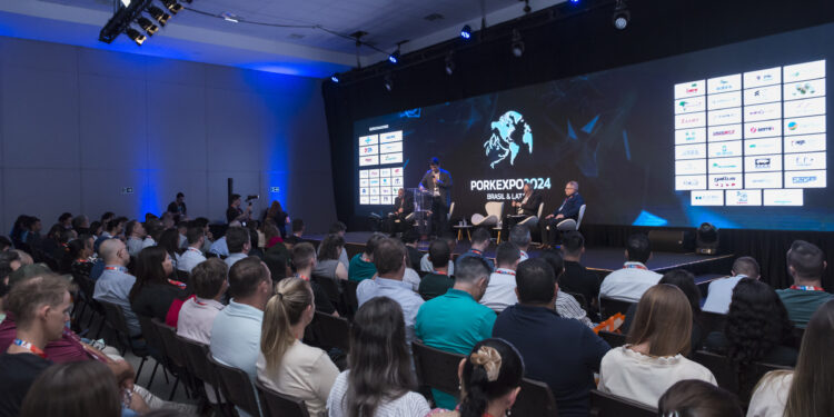 Visit Iguassu bate meta anual e capta 32 novos eventos para Foz do Iguaçu em 2024