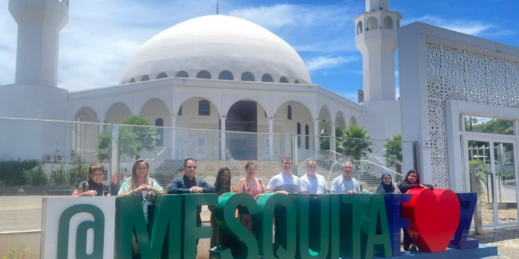 Reuniões e visitas técnicas em Foz do Iguaçu fortalecem turismo religioso no Estado
