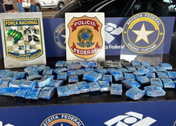 Carga com aproximadamente 400 pen drives é apreendida na Ponte da Amizade