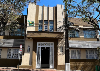 Prefeito Chico diz que deixará prefeitura com contas pagas e dinheiro em caixa