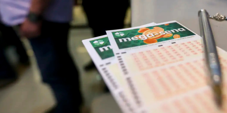 Apostador de Foz ganha mais de R$ 42 mil em sorteio da Mega-Sena