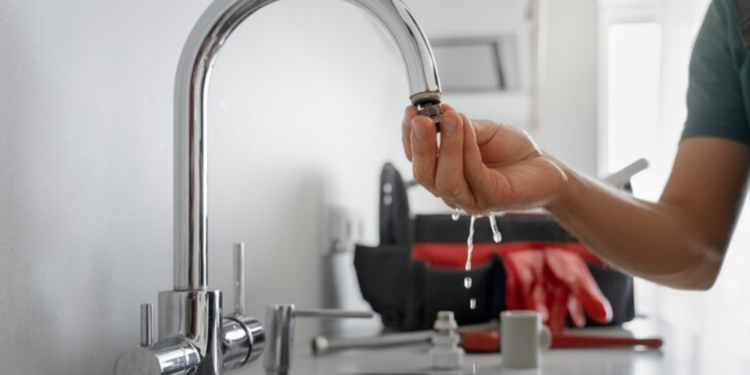 Obra pode afetar abastecimento de água em bairros de Foz nesta terça (10); confira quais