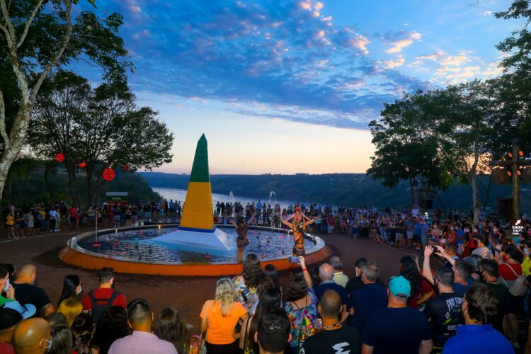 Atrativos turísticos comemoram bons números registrados em novembro, em Foz do Iguaçu