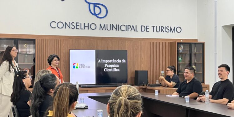 Secretaria de Turismo e Itaipu Parquetec vão fazer pesquisa sobre visitantes em Foz